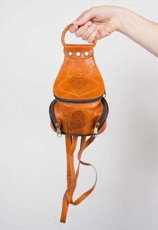 VINTAGE TOOLED LEATHER FESTIVAL RUCKSACK