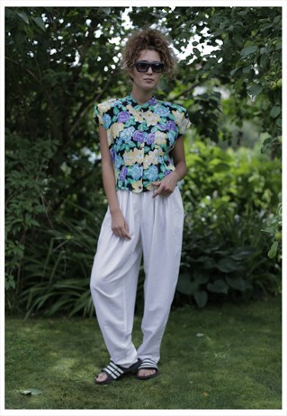 VINTAGE 80'S MULTI COLOUR FLOWER PRINT CROPPED BLOUSE