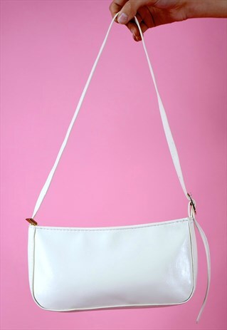 VINTAGE INSPIRED 90S PURSE WHITE FAUX LEATHER