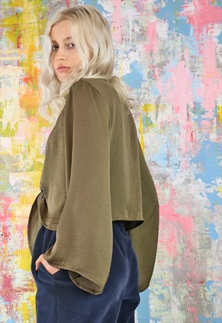 WRAP TOP IN GREEN SILKY FABRIC