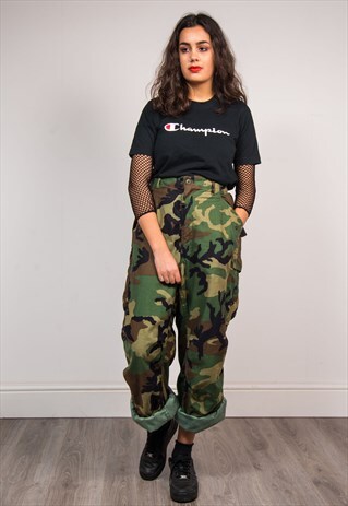 RETRO 90'S GREEN ARMY CAMO PATTERN GRUNGE TROUSERS