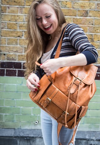 VINTAGE STYLE LEATHER RUCKSACK (BURNT ORANGE)