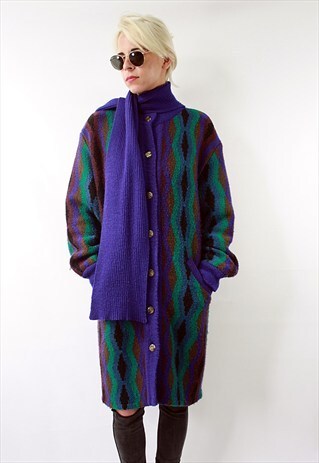 VINTAGE 80'S BEAUTIFUL LONG PURPLE JUMPER COAT WITH SCARF