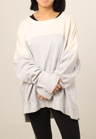 VINTAGE CHAMPION SWEATSHIRT