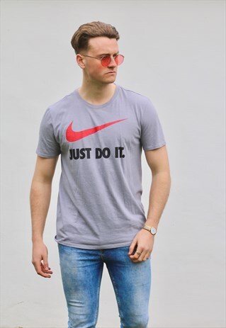 NIKE USA VINTAGE 90S SPORTSWEAR MINIMALIST T