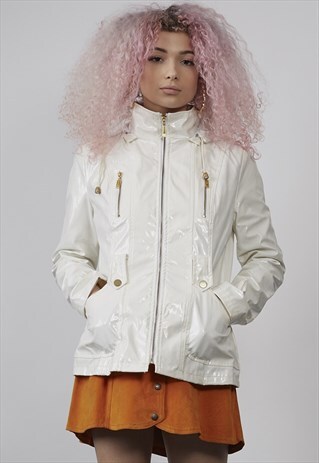 VINTAGE 90'S WHITE VINYL MAC COAT