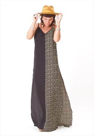MAXI DRESS IN REPTILE PRINT WITH LOW BACK/ LEG SPLIT