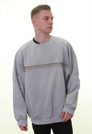 VINTAGE ADIDAS SWEATSHIRT