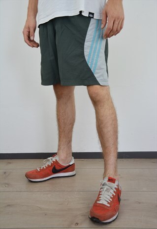VINTAGE ADIDAS SPORT / SWIM SHORTS FOR MEN WITH LOGO