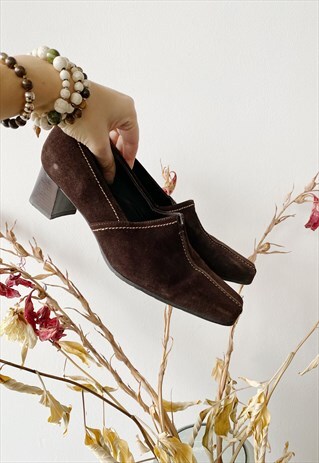 VINTAGE 90S ECCO SUEDE HEELS SHOES PUMPS MINIMALIST