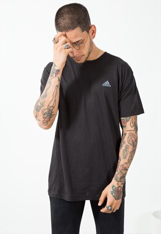VINTAGE ADIDAS SPORT T-SHIRT / S5129