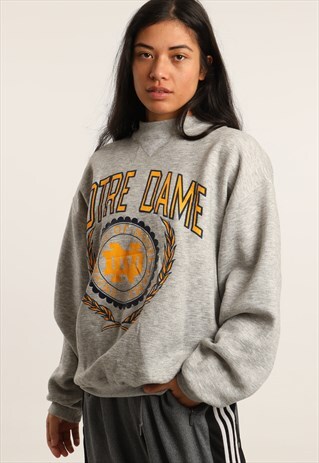 VINTAGE CHAMPION PRINT COLLEGE SWEATSHIRT