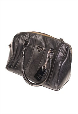 Vintage 00s faux leather shoulder bag in black
