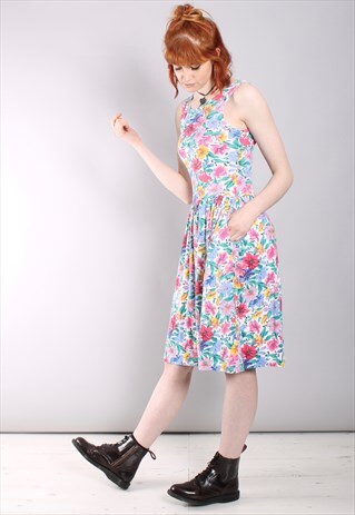 VINTAGE 80S FLORAL PATTERNED SLEEVELESS SKATER DRESS