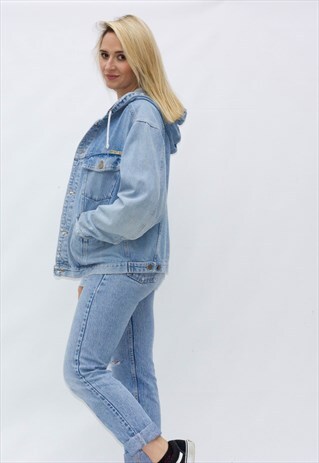 VINTAGE 90'S HOODED OVERSIZED DENIM JACKET