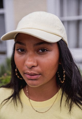CAP IN YELLOW