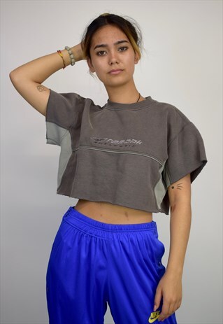 VINTAGE 90'S REEBOK CROP SWEATSHIRT