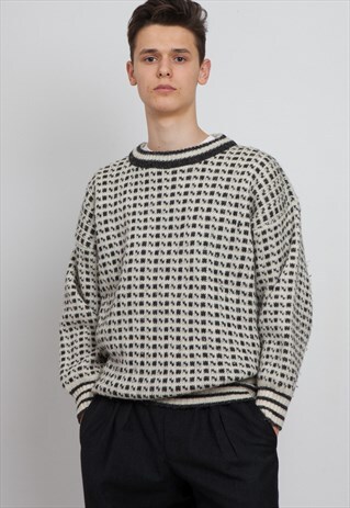VINTAGE BEIGE BLACK NORWOOL ROUND NECK KNIT JUMPER