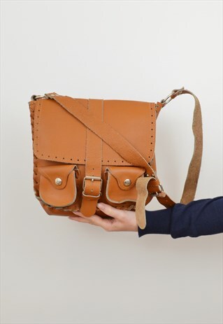 LEATHER SADDLE BAG