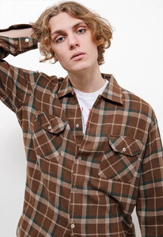 VINTAGE 80S BROWN GRANDAD CHECKERED BUTTON UP SHIRT MEN S/M