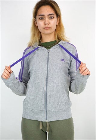 VINTAGE 90'S ADIDAS SWEATSHIRT