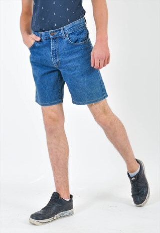 VINTAGE DENIM SHORTS IN BLUE