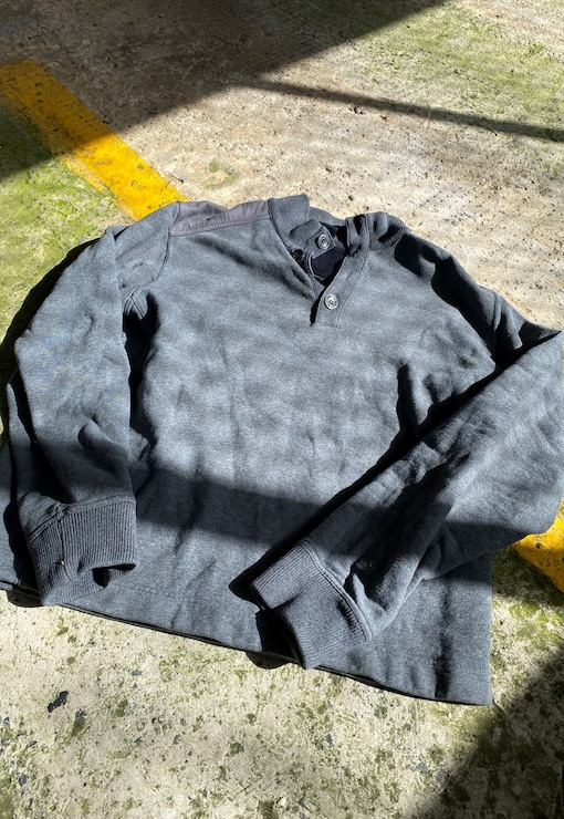 garment image