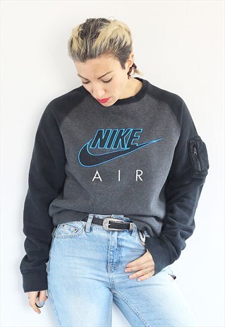 VINTAGE 1990S NIKE AIR GREY AND BLACK SWEATSHIRT