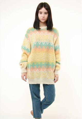 RARE OLD WOOL BENETTON MULTICOLOR PATTERN JUMPER 209