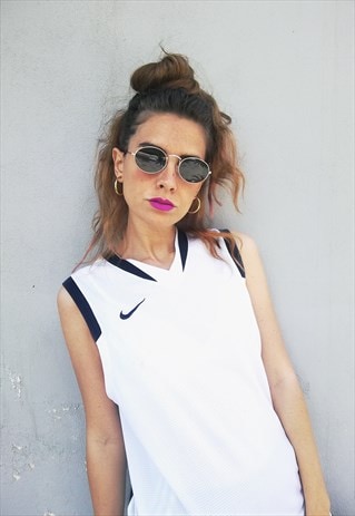 VINTAGE 90S NIKE VEST