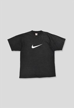 Vintage 90s Nike T-Shirt in Black