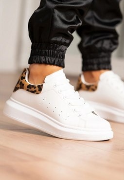 JUSTYOUROUTFIT Leopard Print Chunky Trainers White