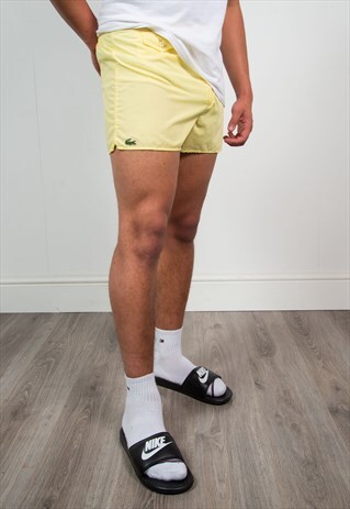 VINTAGE LACOSTE SHORT SHORTS 80'S