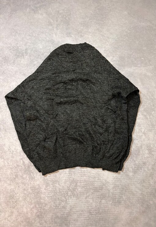 garment image