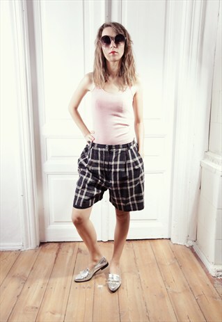 VINTAGE 80'S CHECKED LINEN SHORTS