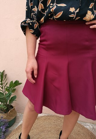 VINTAGE Y2K HIGH WAISTED RUFFLE MINI BURGUNDY SKIRT