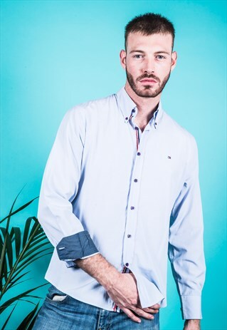 VINTAGE TOMMY HILFIGER SHIRT IN BLUE STRIPES