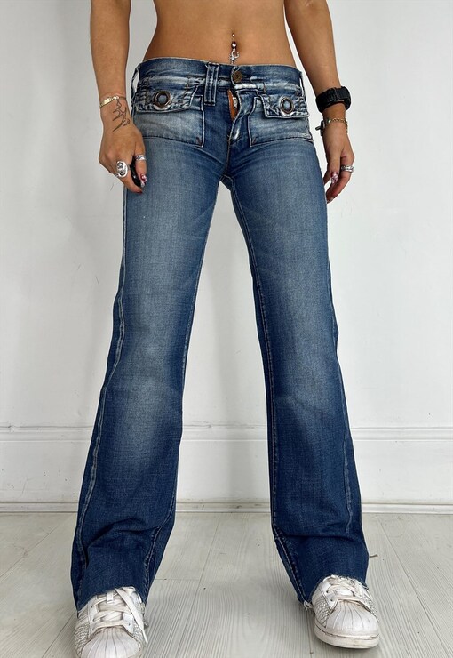 garment image