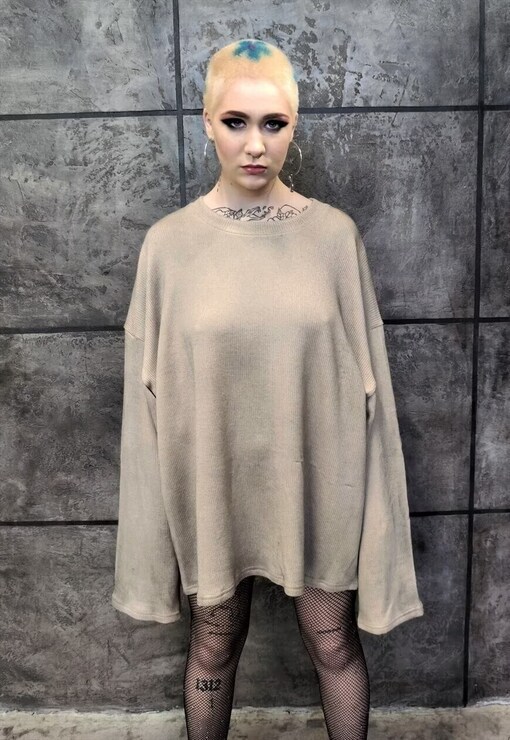 garment image