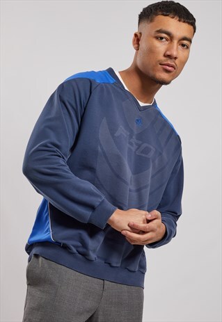 VINTAGE ADIDAS SWEATSHIRT