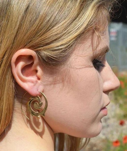  Spikey Swivel Hoop Earrings