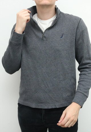NAUTICA - GREY EMBROIDERED QUARTER ZIP SWEATSHIRT - MEDIUM