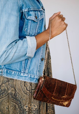 VINTAGE SMALL LEATHER CLUTCH CHAIN BAG