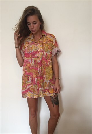CRAZY PATTERNED OVERSIZED RETRO VINTAGE FESTIVAL SHIRT.