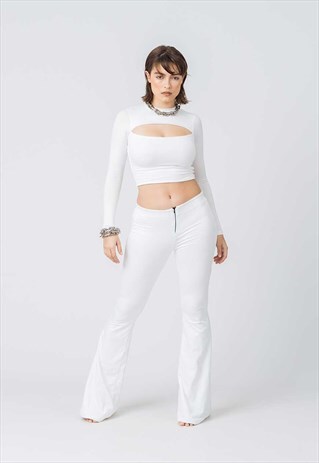 Old Faith Long Sleeves Top in White Bamboo
