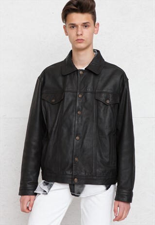 VINTAGE BLACK LEATHER JACKET
