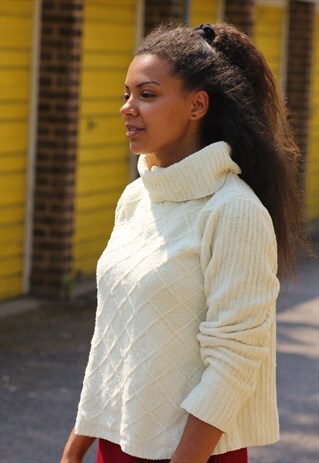 RETRO // EARLY 90'S // SLIM FIT TURTLENECK JUMPER