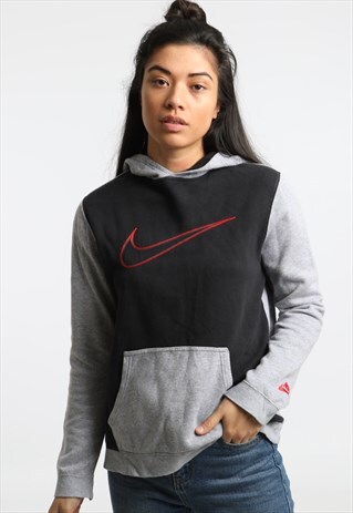 90S NIKE EMBROIDERED LOGO HOODIE
