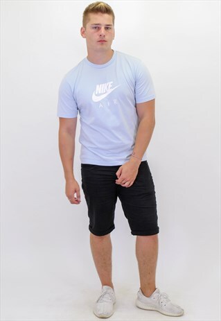 VINTAGE NIKE LOGO T-SHIRT