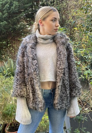 LEOPARD FAUX FUR